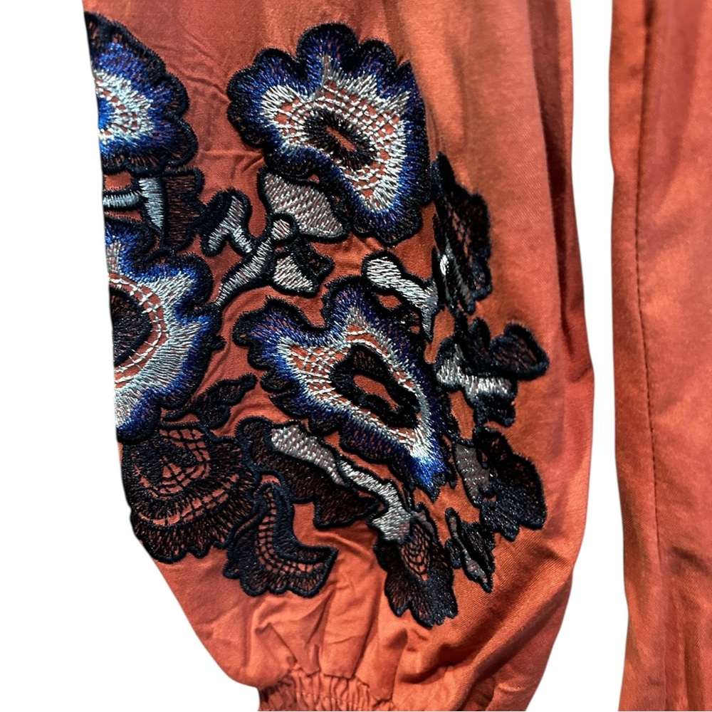 Mocha Apparel Rust Embroidered Boho Peasant Blouse Balloon Sleeve S NWT - Picture 4 of 6